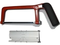 INGLETEADORA DE ALUMINIO C/SERRUCHO Y CEPILLO