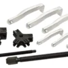 RU43166 4 KIT 10 PZ EXTRACTOR DE POLEAS Y ENGRANAJES INT Y EXTERIOR. 3" y 7".
Usos: excelente herramientas para demontar poleas, engranajes, cojinetes, volantes. Se puede utilizar con 2 o 3 patas interior y exterior.
Capacidad 3" largo tornillo 76 mm. Max aper. 78mm. torque: 2 tn. capacidad 7"largo tornillo 178 mm. Max aper 147 mm. torque 5 tn